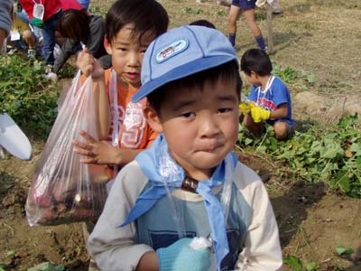 地べたであそぼう [3/4] pb010018