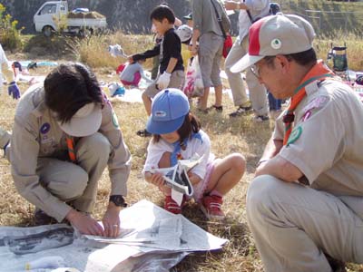 地べたであそぼう [4/4] pb010024