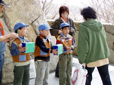 桜の下で [3/5] p4030169