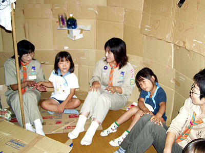 ダンボールハウス [4/4] pa033984