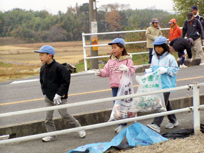 清掃奉仕 [2/4] pc040038