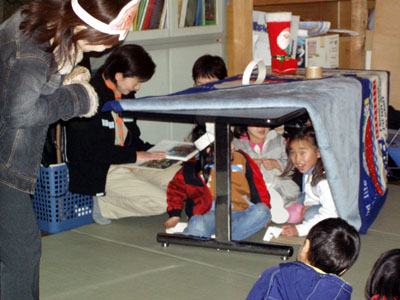 プレゼントはな～に? [2/4] pc170036