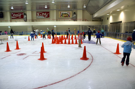 カブ隊と一緒にスケートに行こう! [1/4] pict0089