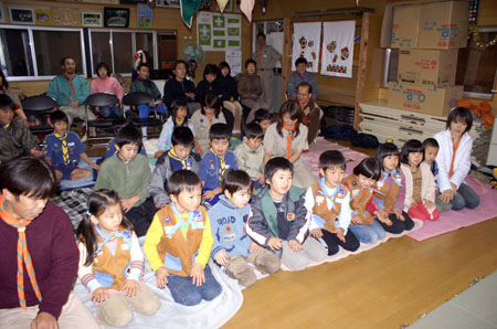 プレゼントはな～に? [4/7] pict3146