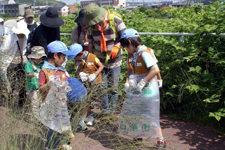 ゴミゼロうんどうさんか [1/2] pict3383