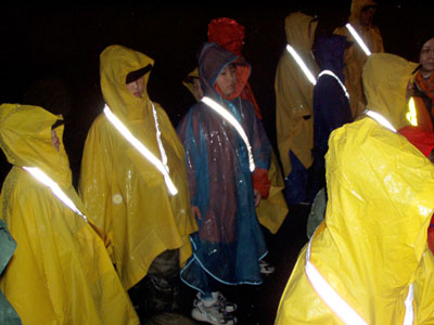 隊集会 ～ 夜間ハイク [3/4] pc040019