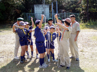 隊集会 ～ 巣箱取り付け、公開 [1/4] pa300085