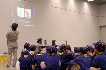 地区行事 手話 [2/4] pict0165