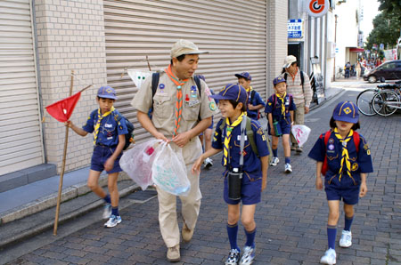 隊集会(ボーイスカウト100周年記念行事『ボーイスカウトの集い』) [1/4] pict7209