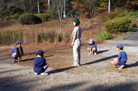 組集会(クリスマス会スタンツ練習) [1/5] pict7331