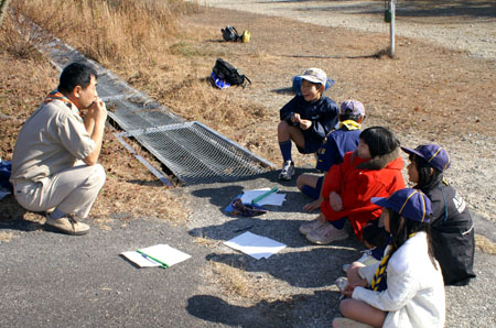 組集会(クリスマス会スタンツ練習) [2/4] pict7364