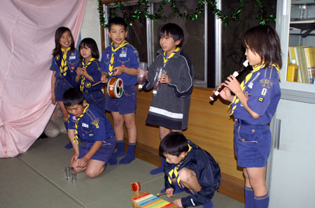 隊集会(クリスマス会) [4/6] pict7405