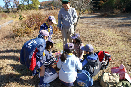 組集会(クリスマス会準備) [2/2] pict0414