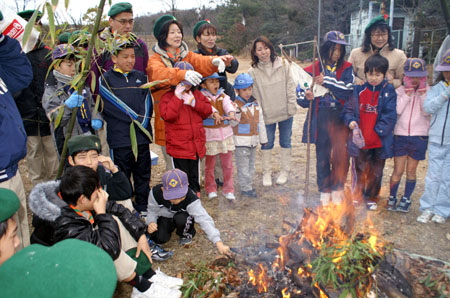 団行事(餅つき・左義長) [2/5] pict0822