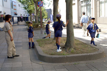 組集会(赤い羽根募金) [4/4] pict3013