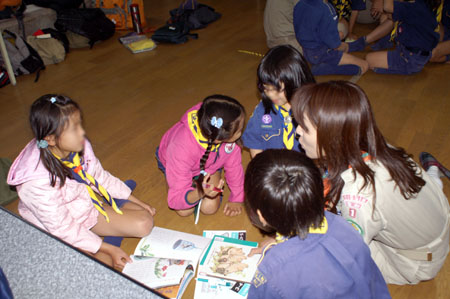 組集会(クリスマス会準備) [2/3] pict3958