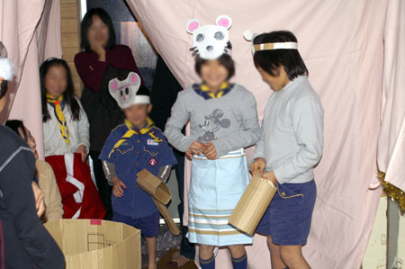 隊集会(クリスマス会) [2/7] pict4086