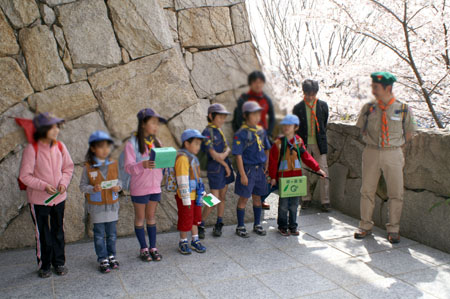 組集会(岩崎城春まつり・緑の羽根募金) [2/4] pict5253