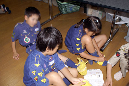 隊集会(救急法) [3/3] pict8872