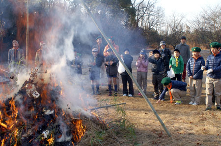 団行事(左義長・餅つき) [2/2] pict5446