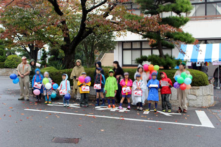 赤い羽根募金・市民まつり [4/4] img_2388