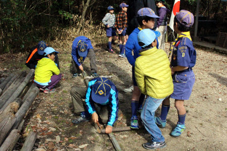 枝を使って工作 [1/3] img_6697