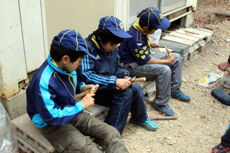 枝を使って工作 [3/3] img_6710