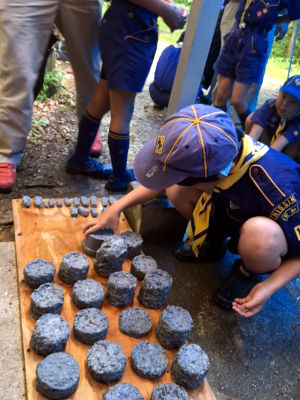 新聞紙でまきを作ろう [5/6] img_6593