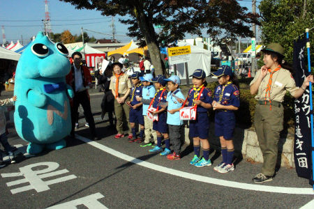 赤い羽根募金 [1/3] img_8064