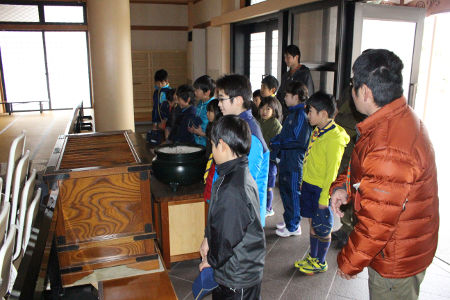 左義長・餅つき・仮入+隊式 [2/4] img_8357