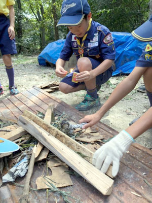 五色園周辺ハイキング、非常食を食べてみよう [3/4] line_88547856506273