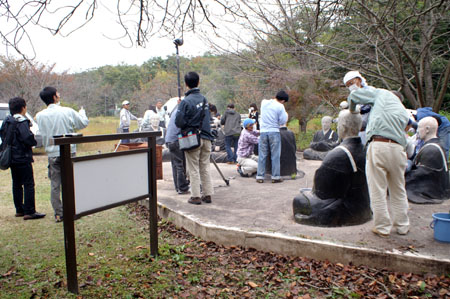 石像ペンキ塗り直し [2/2] pict3208