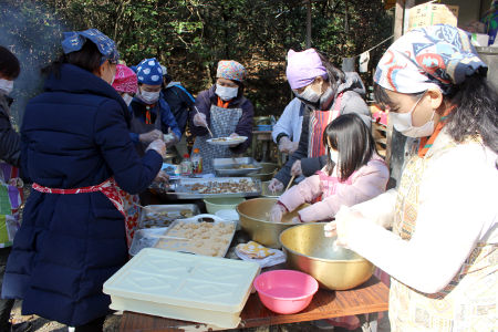 左義長・餅つき [5/6] img_9928