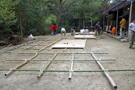 隊集会 ～ いかだ作り [1/4] pict0214