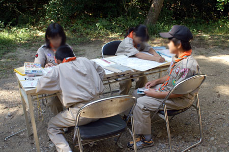 班集会(読図・火起こし訓練続き) [1/3] pict2018