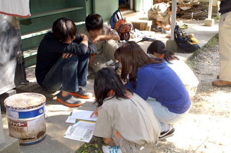 班集会(読図・班ハイク計画) [3/3] pict2082