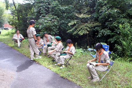 隊集会(基本動作・班決め) [2/2] pict4806