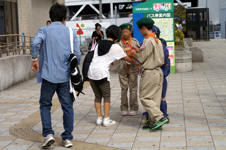 団行事(赤い羽根募金) [1/3] pict5000