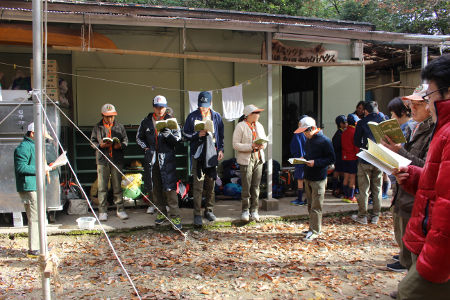 班集会(クリスマス会相談) [1/4] img_2038